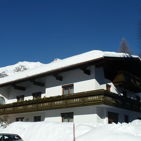 Pension Holzmann Лойташ Экстерьер фото